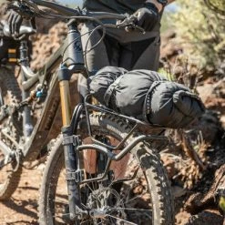 Porte-bagages VTT Pour Fourche Suspendue Topeak TetraRack M1 11 Porte-bagages VTT Pour Fourche Suspendue Topeak TetraRack M1 -Antivols vélo Soldes porte bagages vtt pour fourche suspendue topeak tetrarack m1 full 4